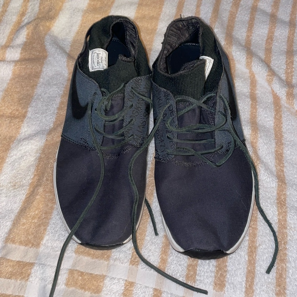 Nike Air Janoski Shoes